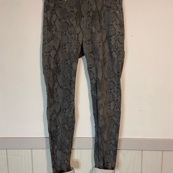 Snake Skin Jean Jegging Dress Pants - Picture 6 of 9